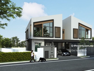 Newly Built 2 Storey of Semi-Detached House in Prime Location