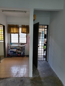 Rampai Idaman Flat Apartment Low cost for Sales 650 sqft 1k booking 100% Loan Cash Back !st home Buyer