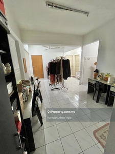 Renovated & non bumi unit, partially furnished & balcony.
