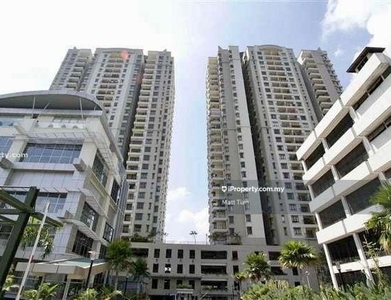 Rivercity condo with good size unit. 19th floor, nearby amenities
