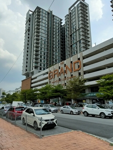 Subang Jaya - The Grand Subang SS 13 - Corner Unit - Middle Floor - To Let