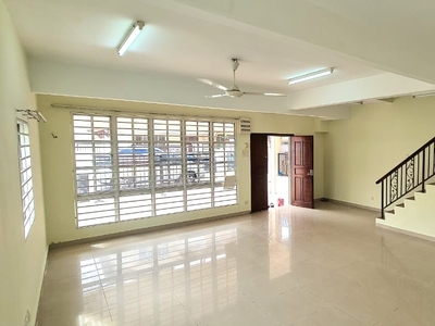 Taman Minang Ria Batu 9th Cheras 3-Storey House For Sale