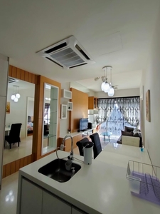 The Panorama KLCC For Sale 2 bedroom 2 bath room Level 26 Facing Hampshire