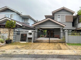 2 Storey Semi d at Taman Villa Putra, Sungai Buloh