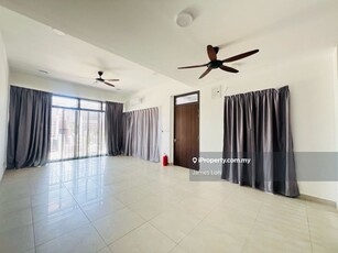 3 storey terrace house limited unit for rent
