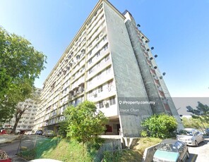 Apartment, Corner Lot - Close to AEON Big Tun Hussein Onn