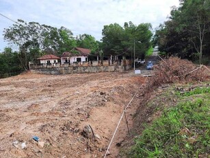 BUNGALOW LOT PUTRAHILLVIEW SUNGAI MERAB