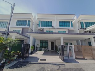 [Fully Renovated] 2.5 Storey Superlink Ozana Residence @ Bukit Katil
