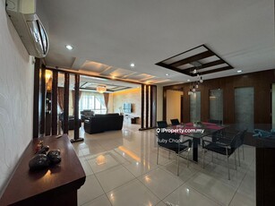Molek Pine 2 / Taman Molek/ for Rent/ Penthouse/2 living hall/ limited