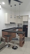 Nice Renovated Unit With Good Price Good Deal