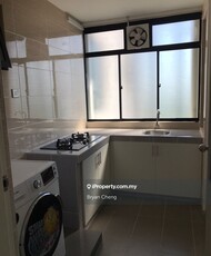 Private lift Fully Furnished condo for rent