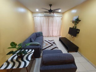 Serdang Villa Apartment 3Rooms 2Bathrooms Fully Furnished 1Car Park Taman Bukit Serdang Seri Kembangan