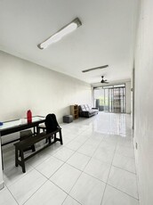 Sri Akasia 3 bedroom Apartment For Sale