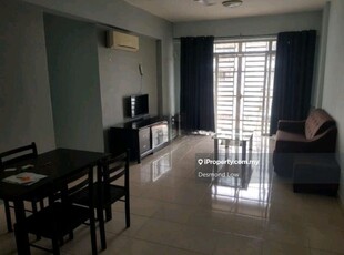 Worth Rent Unit, Fully Furnished, 2 Carpark, View To Offer