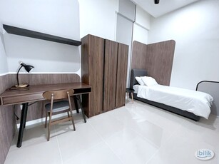 Luxury Single Room in Sapphire Residence, Paradigm Mall, Kelana Jaya