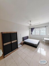 ✨Master Room Nearby Pavilion✨Vista OUG BLOK A