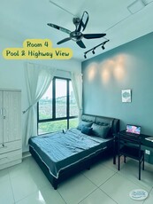 Master Room (Private Toilet) For Rent at Bayan Lepas Condo