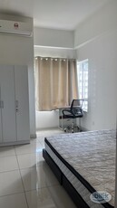 Middle Private Room with Big Balcony @ Savanna Executive Suites