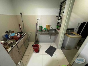 MOVE IN NOW - Medium room for rent Sfera Residence, Puchong Seri Kembangan