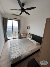 Nice Condition Medium Room Fully Furnish Emporis Kota Damansara