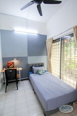 Puchong Prima Single Room with Aircond near to LRT Puchong Prima, easy access to IOI Puchong Jaya, Lotus Extra, Setiawalk