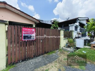 Terrace House For Auction at Desa Kundang