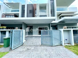 Terrace House For Sale at Pearl Residence