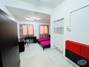 UCSI Twin Sharing Room: air-cond, private bathroom & shower heater