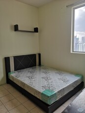 UTILITIES INCLUDED : Master Room for Rent at Casa Subang, USJ 1 (Strictly Prefer Chinese Only)