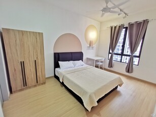 YouCity3 Link-Bridge to MRT Master Room - Fully Furnished with Private Bathroom
