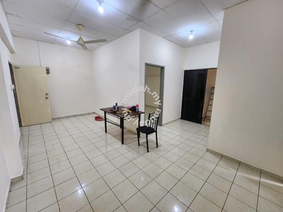 Taman Suria Apartment| Bundusan| Penampang| 3rd Floor| 700sqft| 2R2B