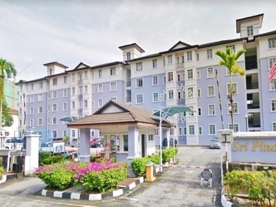 Puchong Bandar Puteri , Sri Pinang Apartment Level 4 with Pool