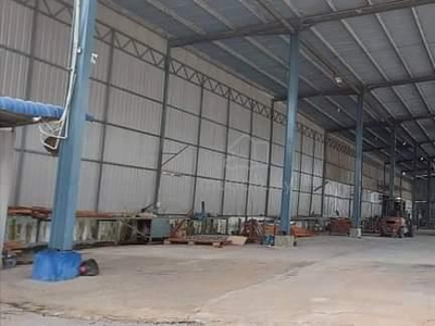 Big land with warehouse and factory for rent