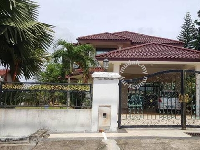 Bungalow dua tingkat bukit istana Utuk dijual Kuantan Pahang