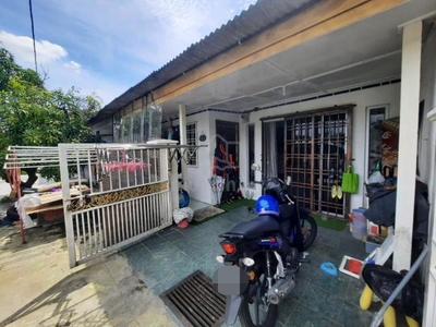 FACING OPEN Single Storey Terrace BK4 Puchong