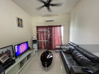 Parklane 3 bedrooms with 2 carparks for rent