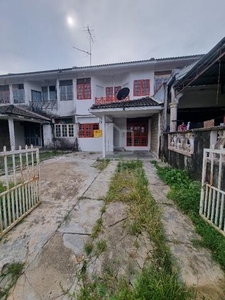 Teres 2 Tingkat Di Tanjung Chat, Kota Bharu, Kelantan