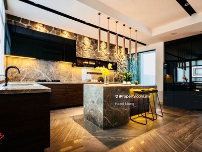 3storey Bungalow with lift surrounding luxury premises