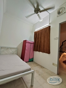 BU 10 Budget Room For Rent