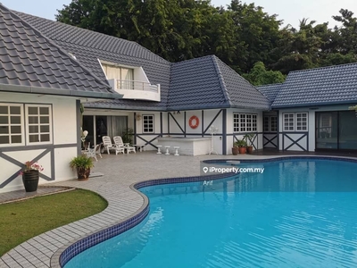 Bunglow Villa With Pool Exclusive Sea Front Port Dickson
