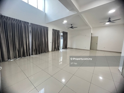 Cluster House at Nusa Duta, Partial Furnished