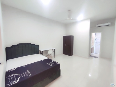 Female master room at Pelangi utama condominium