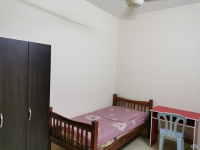 {FEMALE} SINGLE room MENTARI COURT non sharing FREE UTILITIES