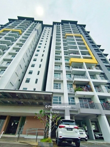Fully Furnished 3-Beds Condo For Rent