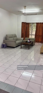 Must View Choice and Move in Condition unit in Puncak Kinrara Apt