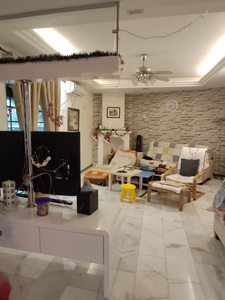 Octville townhouse at seri alam for rent