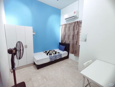 Aircon Female single room at Damansara uptown