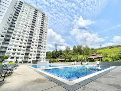 Corner unit Impian Putra Apartment ( Vesta View ), Bandar Seri Putra, Bangi