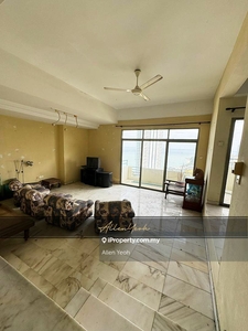 Diamond Villa - Best Buy 2400 Duplex Seaview Home, Tanjung Bungah