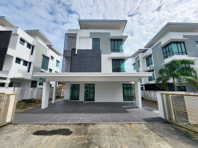 Lambaian Residence, Bangi, Selangor
